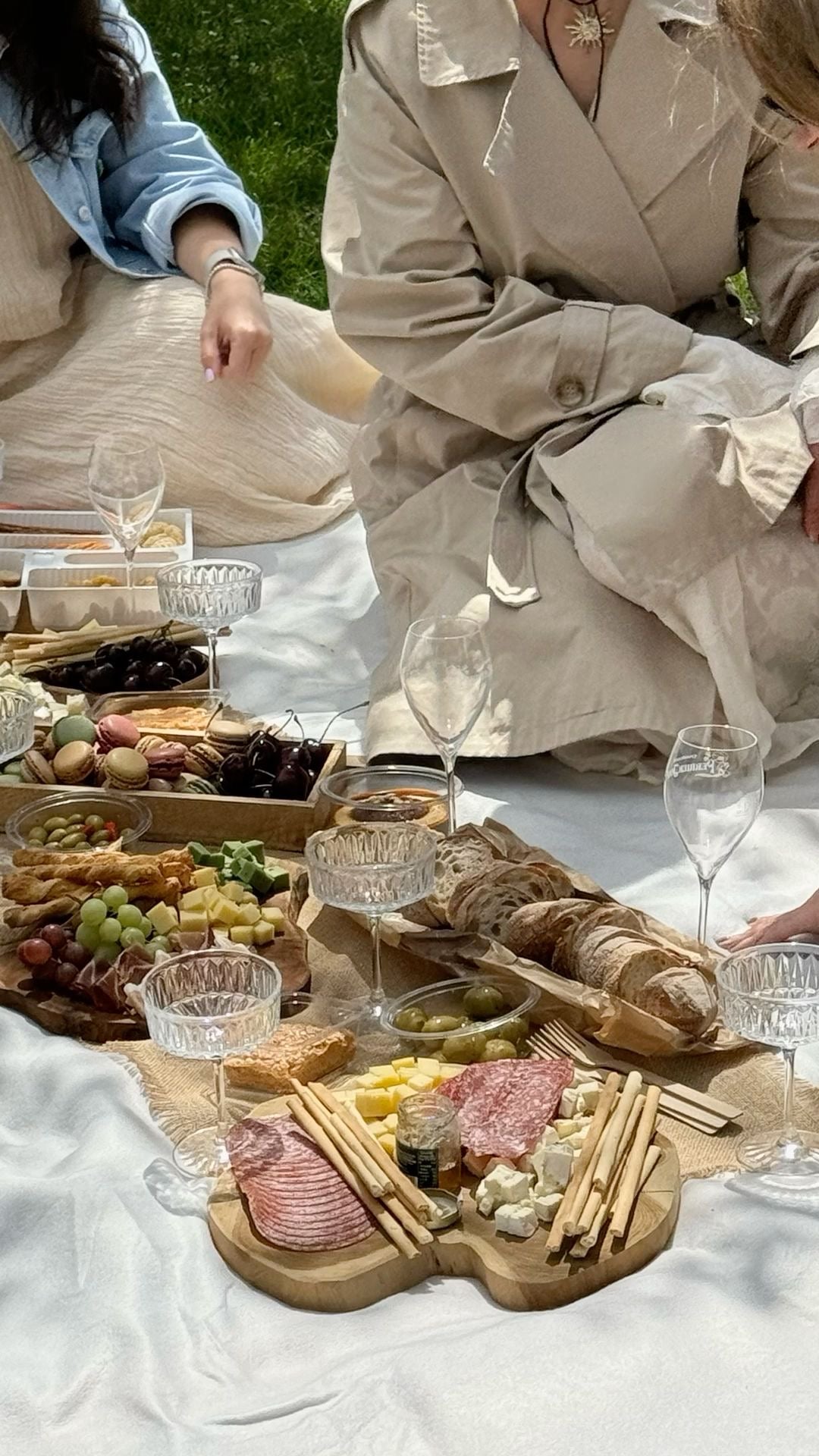 Palmerston North: December Friendsmas