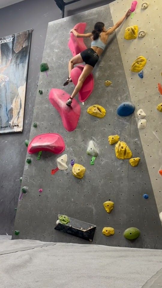Hamilton: August Bouldering