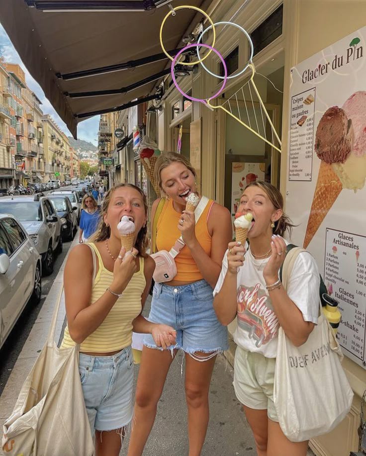 Wellington: November Evening Walk and Ice cream