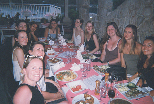 5 Things Group Travel Saved Me From While Travelling Europe