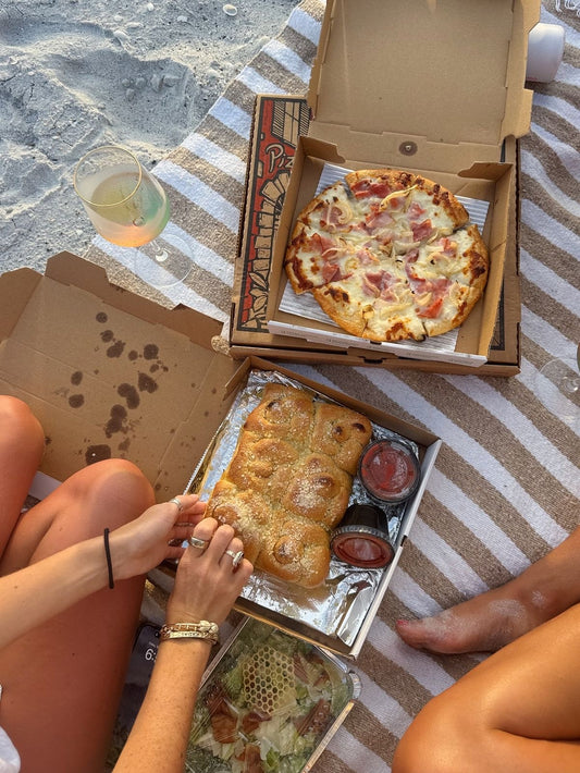 Auckland: February Sunset Pizza Picnic