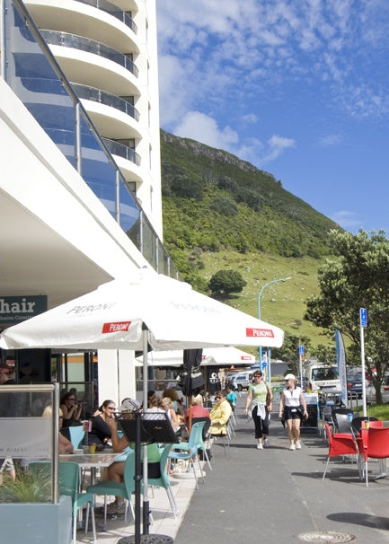 Tauranga: March Mount Walk and Coffee